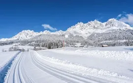 Cross-country-skiing-at-the-Wilder-Kaiser-in-Tyrol Cross-country-skiing-at-the-Wilder-Kaiser-in-Tyrol